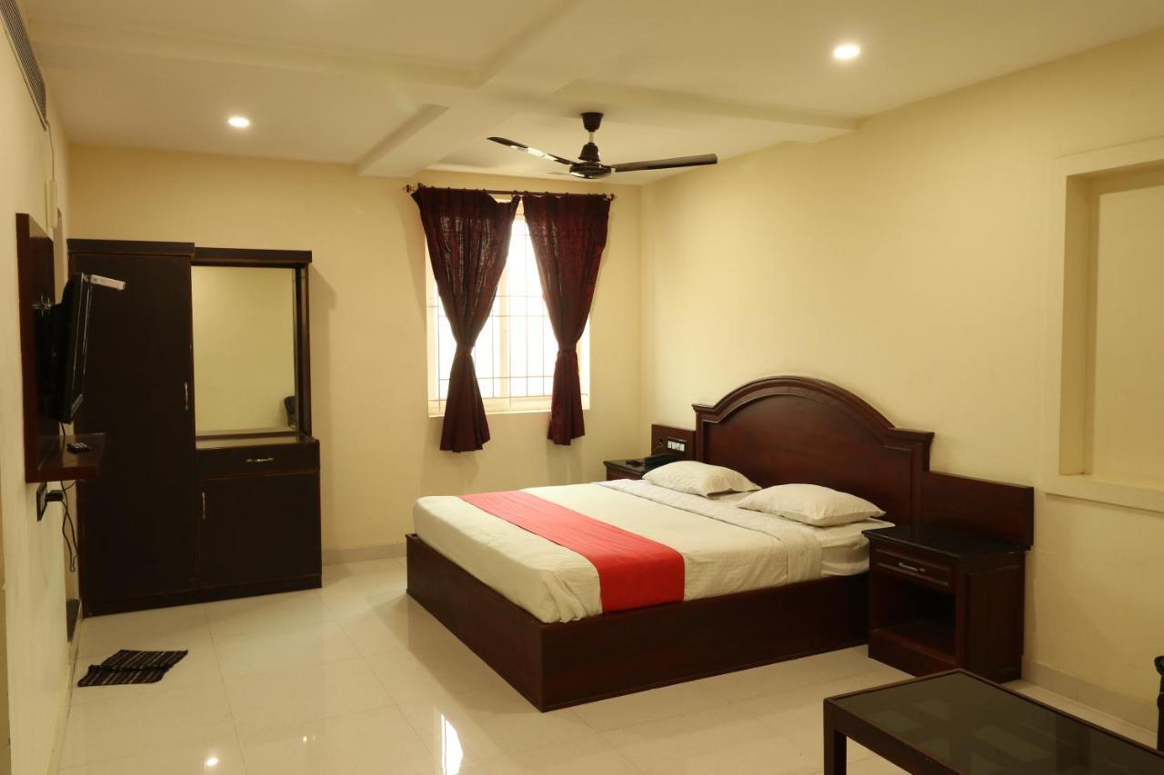 E S Residency Theni Exterior photo