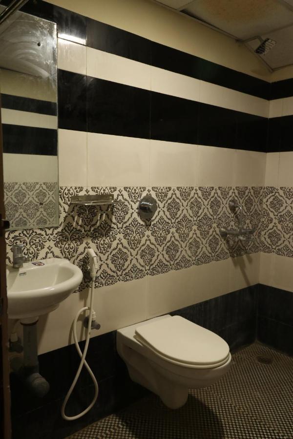 E S Residency Theni Exterior photo