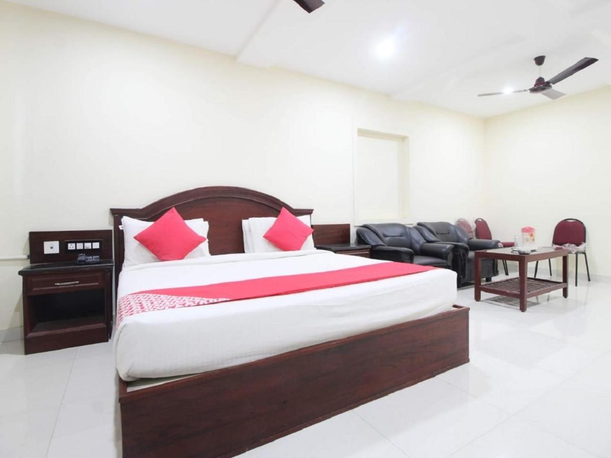 E S Residency Theni Exterior photo