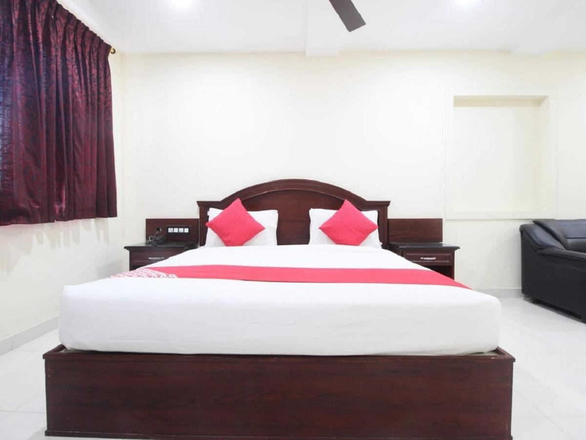 E S Residency Theni Exterior photo