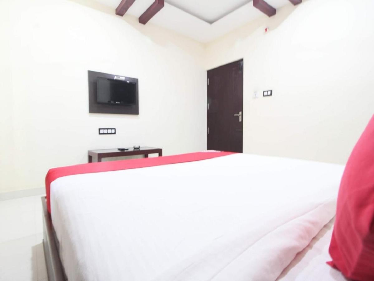 E S Residency Theni Exterior photo